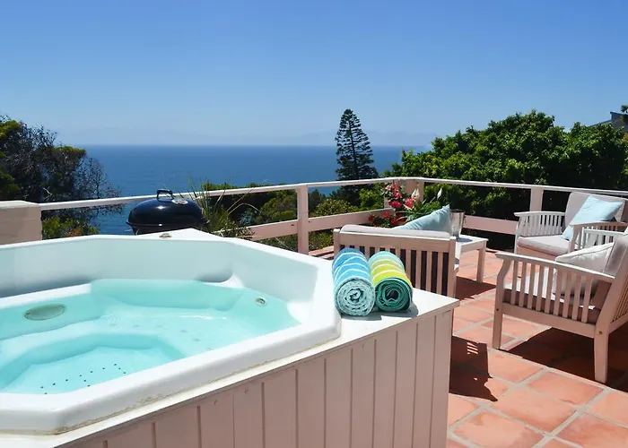 Seabreeze Luxury Two Bedroom Self Catering Penthouse