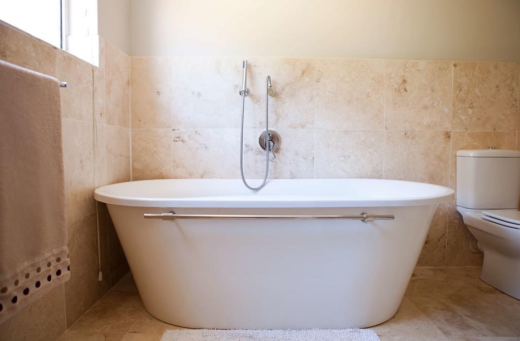 Seabreeze Luxury Two Bedroom Self Catering Penthouse *
