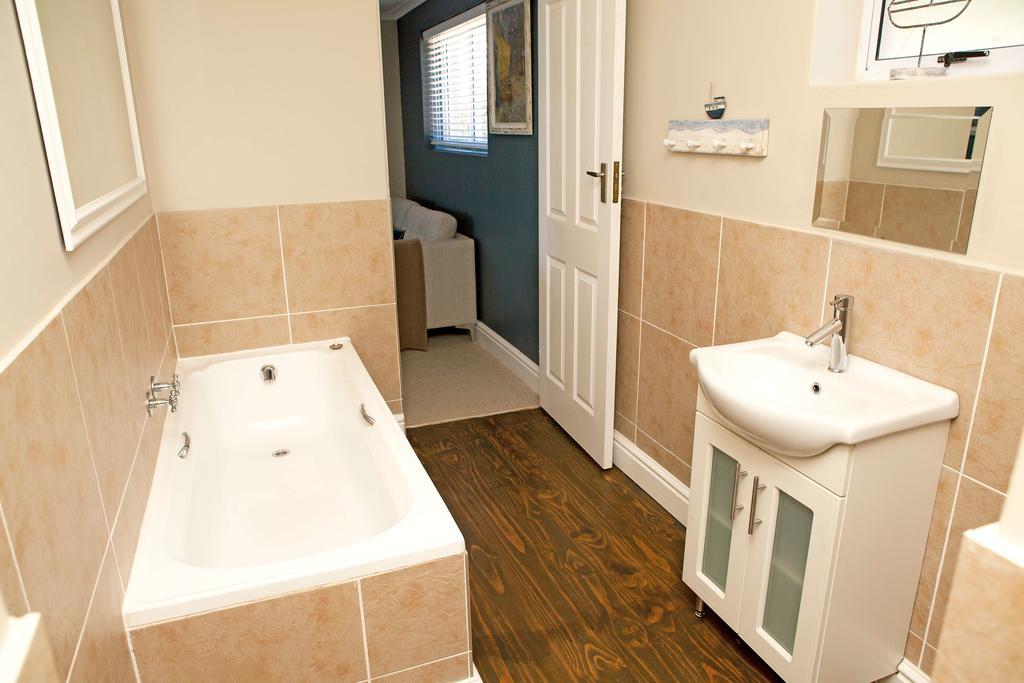 Seabreeze Luxury Two Bedroom Self Catering Penthouse Pousada *
