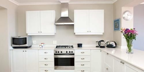 Seabreeze Luxury Two Bedroom Self Catering Penthouse Simonʼs Town