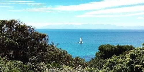 Seabreeze Luxury Two Bedroom Self Catering Penthouse * Cape Town